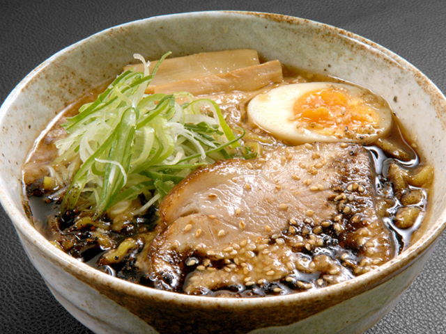 焦がし味噌らーめん